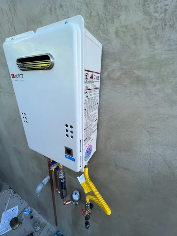 Tankless water heater installation for Sconondoa homes